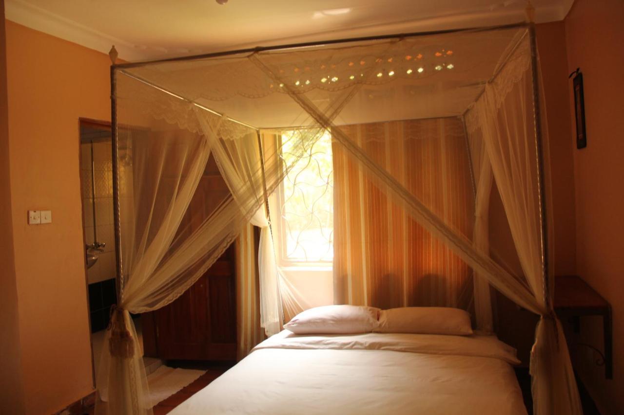 Saltek Forest Cottages Masindi Exterior foto